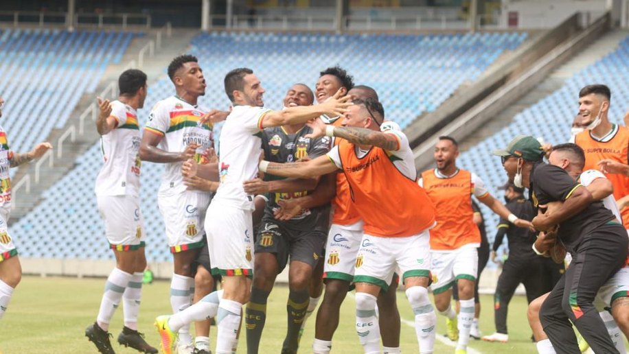 Sampaio Corrêa bate Moto Club e leva Campeonato Maranhense