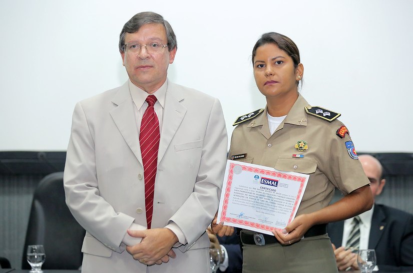 Judiciário forma 81 pessoas para mediar e conciliar em bases comunitárias