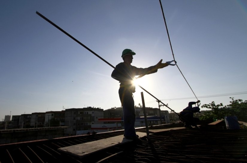 Concretagem final do viaduto de Jacarecica terá início na terça