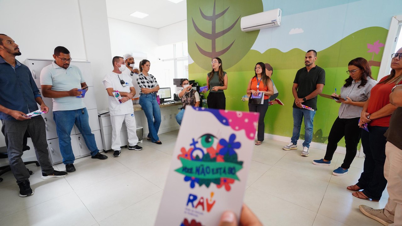 Equipe do Hospital da Criança de Alagoas recebe capacitação sobre Maio Laranja