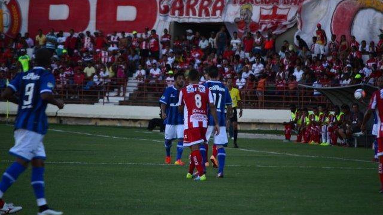 Condenado pelo TJD, lateral do CSA fica fora das semifinais do Alagoano