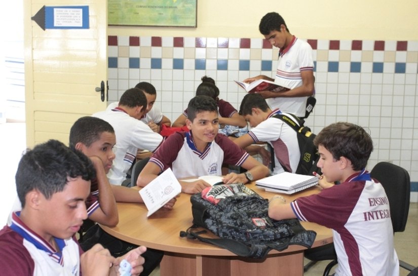 Escolas passam por avaliação do Sistema de Ensino Integral