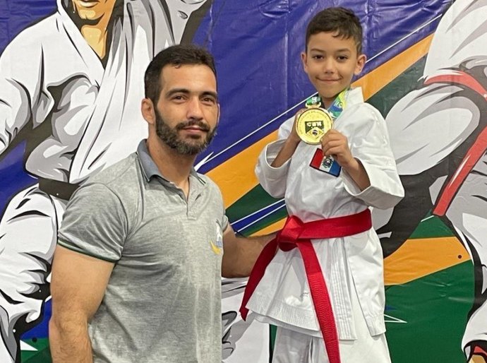 Atleta maceioense conquista primeira etapa do Campeonato Brasileiro de Karatê