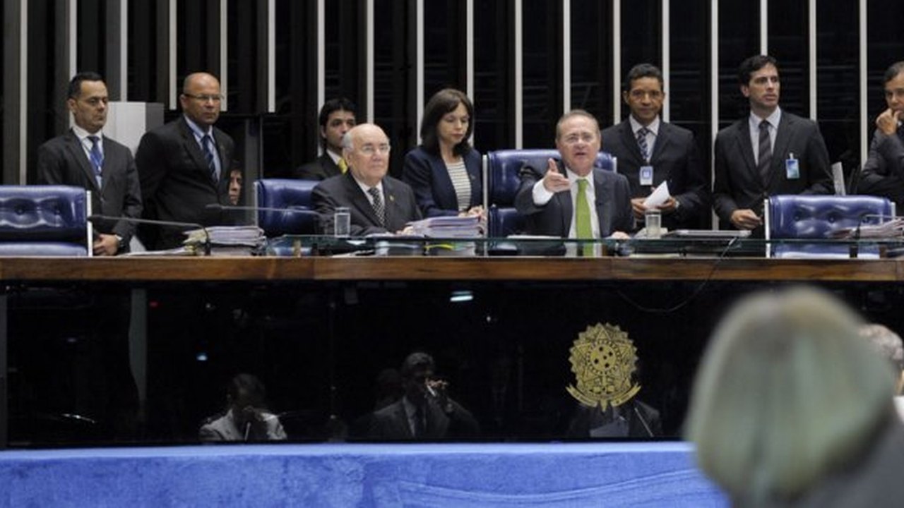 Aprovada no Senado, Minirreforma Eleitoral irá à sanção de Dilma