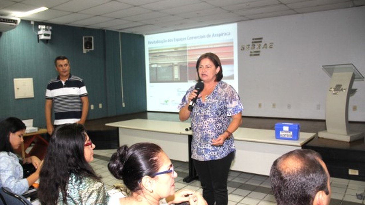 Arapiraca: Projeto do shopping a céu aberto reúne empresários e gestores