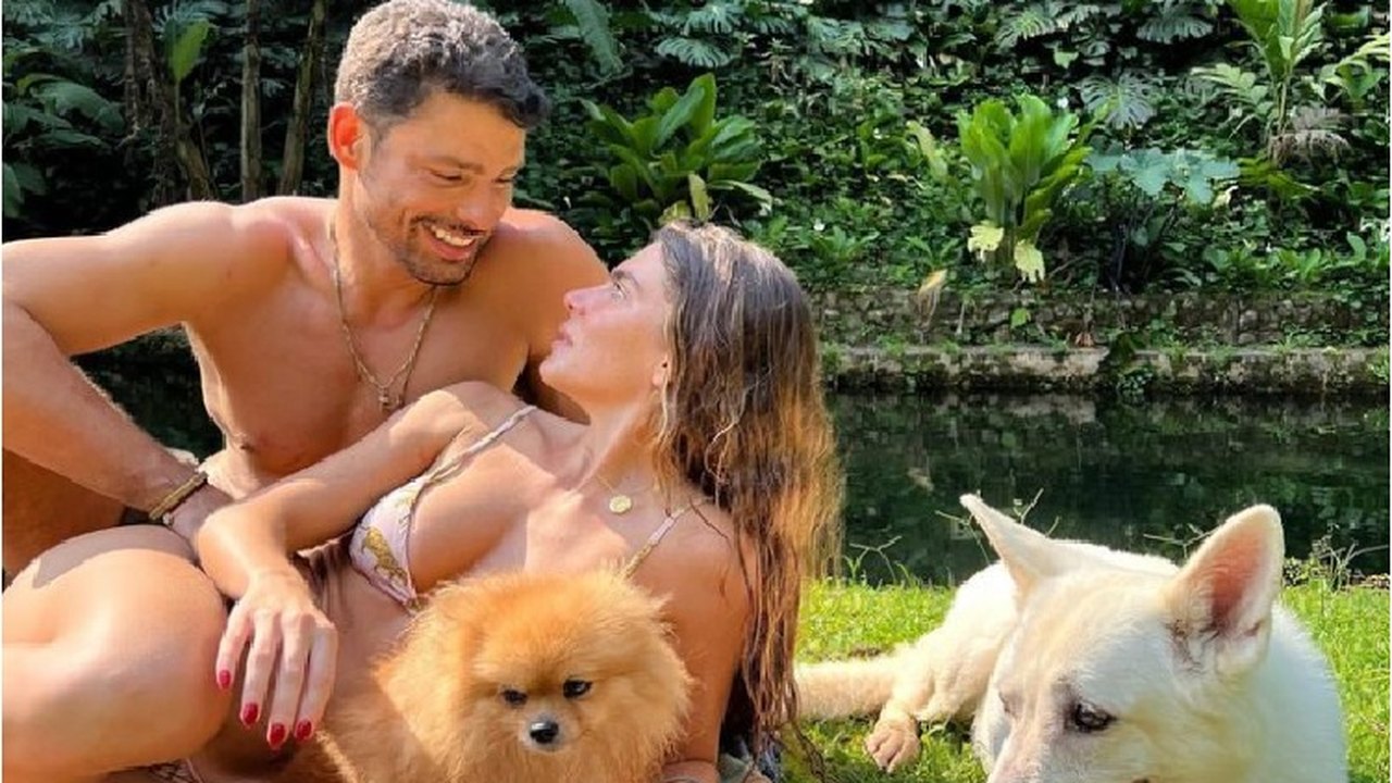 Mariana Goldfarb anuncia fim do casamento com Cauã Reymond e pede empatia
