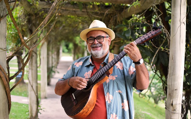 Levi Ramiro lança o 14º álbum autoral, o LP 'Amanaci', uma ode à chuva