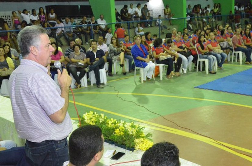 Coruripe inaugura novo ginásio de esportes