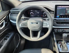 Jeep Compass se reorganiza e mantém disputa direta no segmento de SUVs médios - Sérgio Dias (6).jpeg 