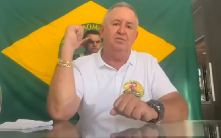 Empresário que exigiu que funcionárias filmassem voto fecha acordo com MPT