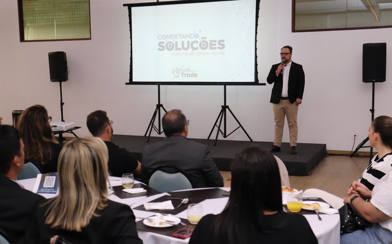 Senac promove café da manhã com trade turístico de Alagoas