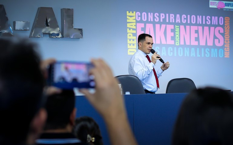 Secom reúne profissionais da comunicação para discutir guerra contra a desinformação