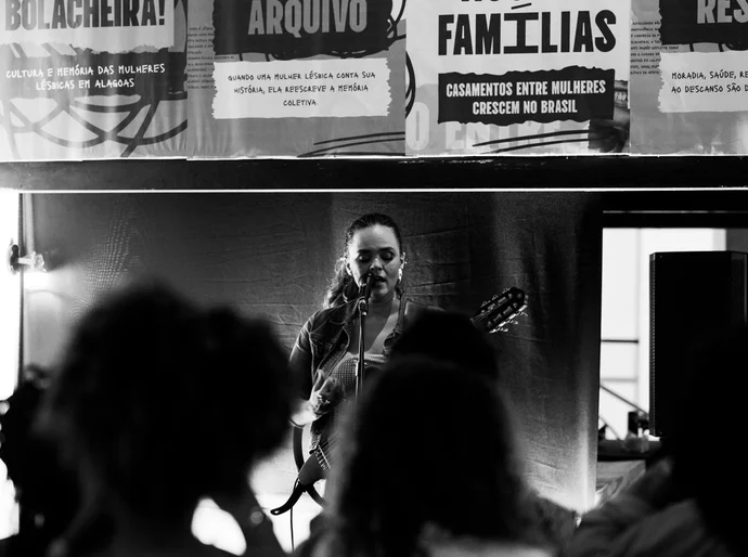Fernanda Guimarães, Huná e DJ Clariar comandam programação musical em evento no Theatro Homerinho neste sábado (29)