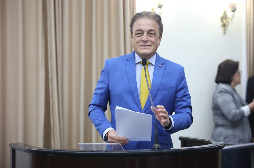 Galba Novaes propõe título de Cidadão Honorário do Estado ao cantor e compositor Jorge de Altinho