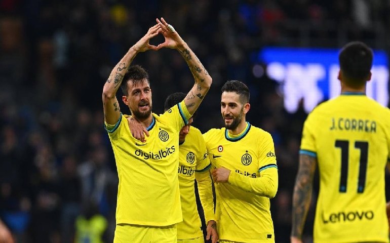 De virada, e com gol na prorrogação, Inter vence Parma e segue na Copa da Itália