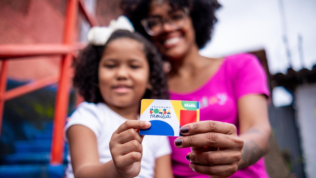 Modernização do Bolsa Família amplia acesso digital e facilita atendimento aos beneficiários