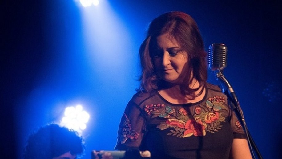 Wilma Araújo apresenta Com Buarque, com afeto! no Teatro Deodoro é o Maior Barato