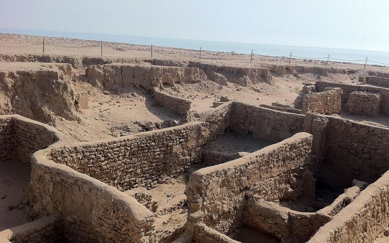 Escavações arqueológicas em ilha do Kuwait revelam prédio e artefatos de 2.300 anos (FOTOS)