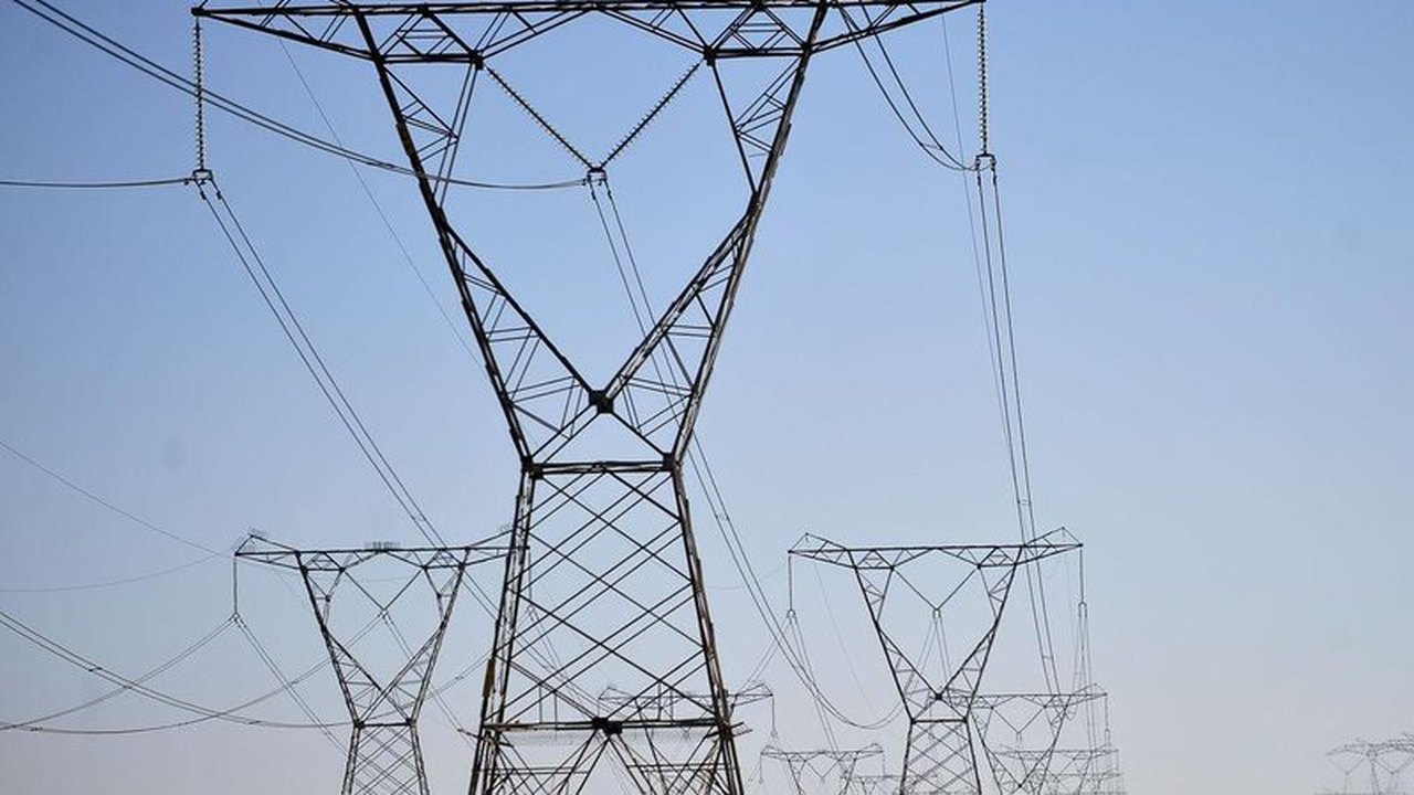 Falta de consenso trava mudanças no setor elétrico
