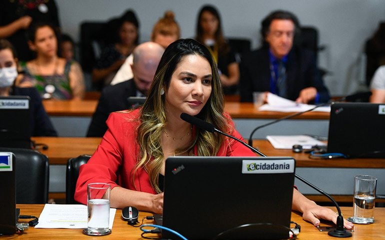 CAS aprova regulamentação da profissão de sanitarista em regime de urgência