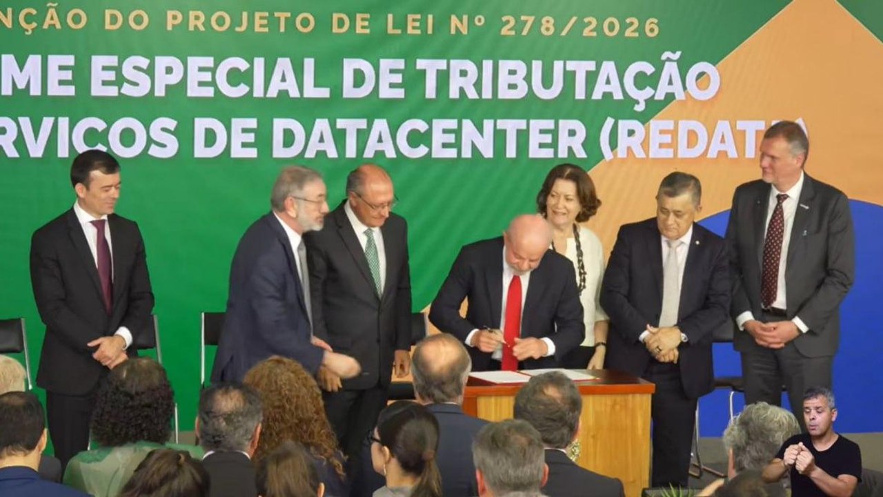 Lula sanciona regime tributário para estimular instalação de datacenters no Brasil