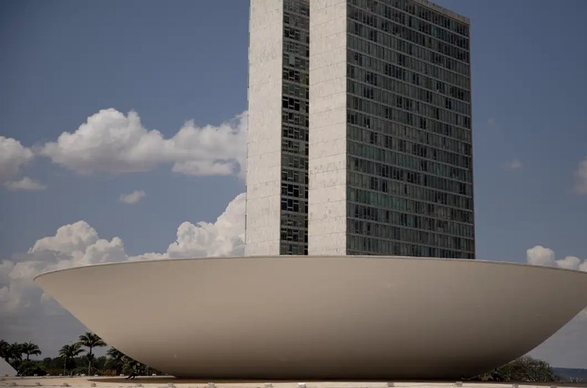 Câmara dos Deputados aumenta tempo mínimo para progressão de pena por homicídio