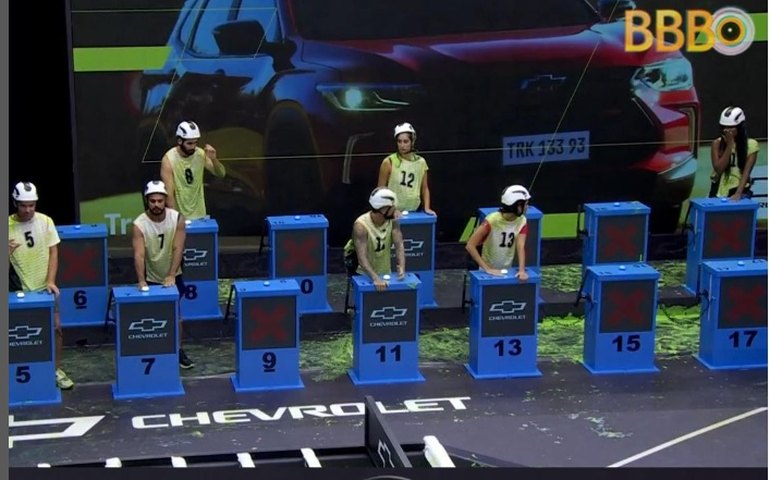 Estreia caótica do 'BBB 24' entrega mais entretenimento que a edição passada inteira