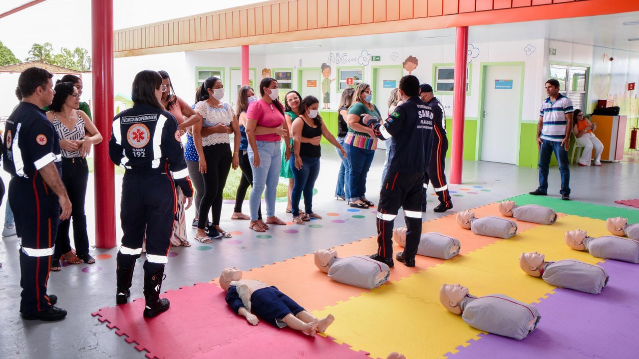 Projeto Escola Segura capacita profissionais da Creche Cria Marechal Deodoro