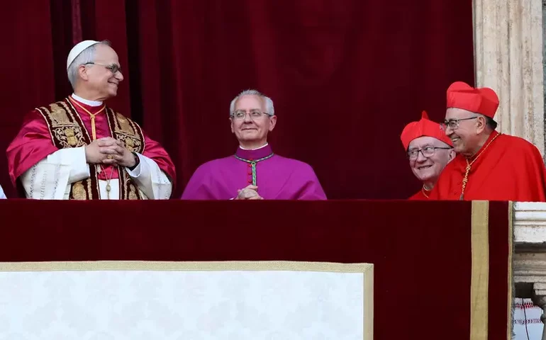 Papa Leão XIV celebrará 1ª missa amanhã na Capela Sistina