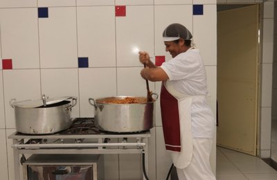 Seduc divulga chamada para professores temporários, auxiliares de sala e agentes educacionais