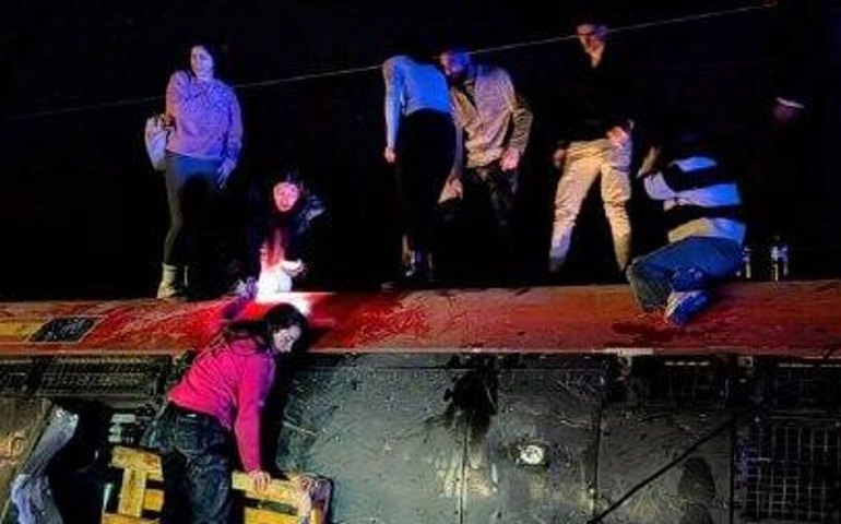 Acidente entre trens de alta velocidade deixa 21 mortos na Espanha