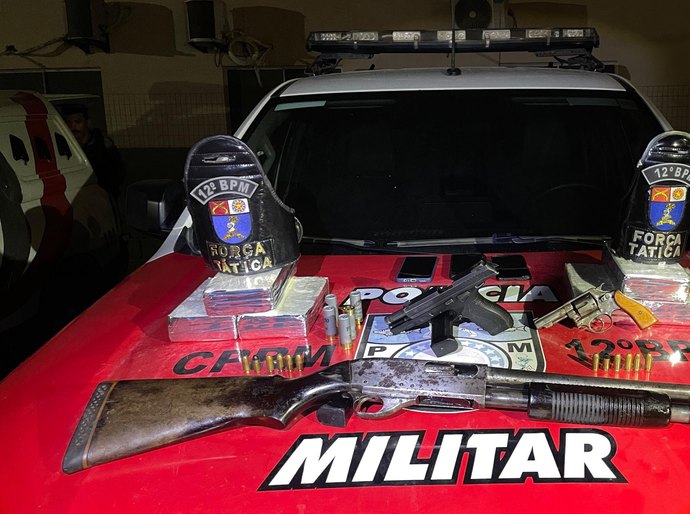Militares do 12º BPM prendem “GG” com 10 kg de cocaína e três armas de fogo