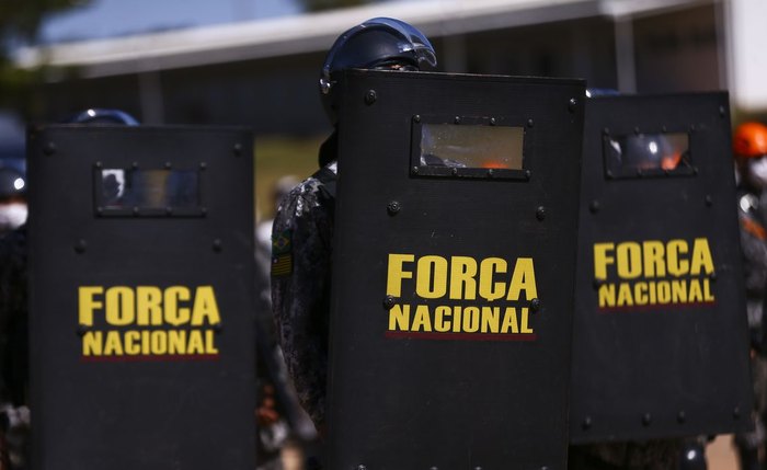 Pelas redes sociais, o ministro da Justiça e Segurança Pública, Flávio Dino, anunciou  o envio de mais 100 agentes da Força Nacional