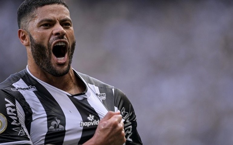 Hulk diz que Mourinho abriu as portas do Tottenham antes de retorno ao futebol brasileiro