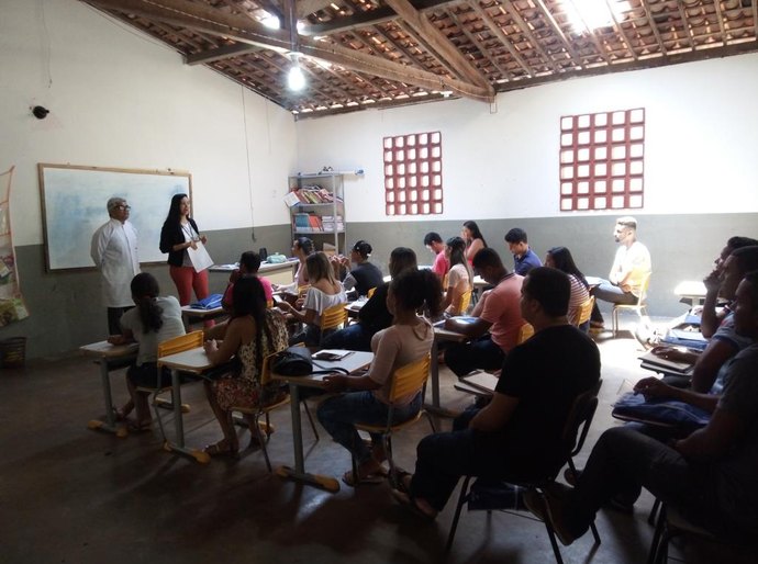 Senac realiza curso de Técnicas Básicas para Garçom em Passo de Camaragibe