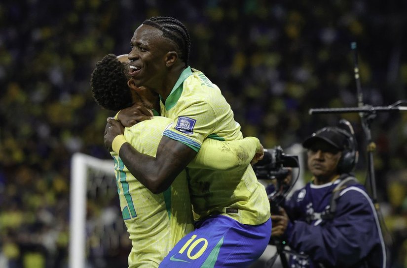 Brasil vence primeira com Ancelotti e se classifica para Copa do Mundo