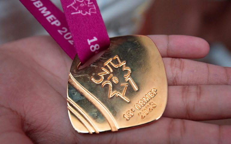 Setenta e oito estudantes da Rede Estadual recebem medalhas da Olimpíada Brasileira de Matemática das Escolas Públicas