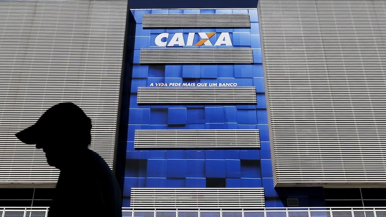 Trabalhadores nascidos em junho podem sacar auxílio emergencial
