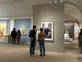 Referência aos processos de impeachment de Trump foi removida da exibição de seu retrato fotográfico no Smithsonian.