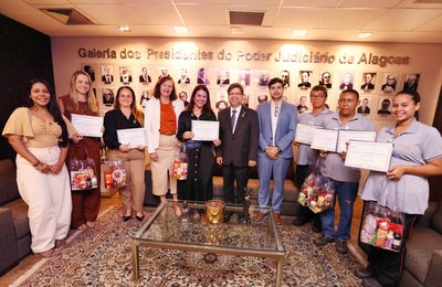 TJAL premia servidores que mais colaboraram com a Coleta Seletiva em março, abril, maio e junho