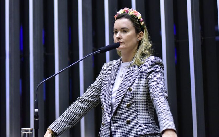 Audiência pública conjunta vai ouvir Sleeping Giants Brasil