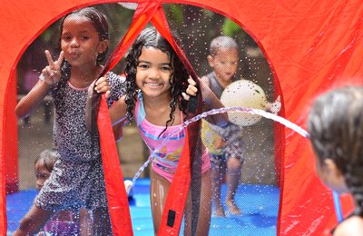 Prefeitura realiza atividades para mais de 150 crianças no Parque Municipal de Maceió