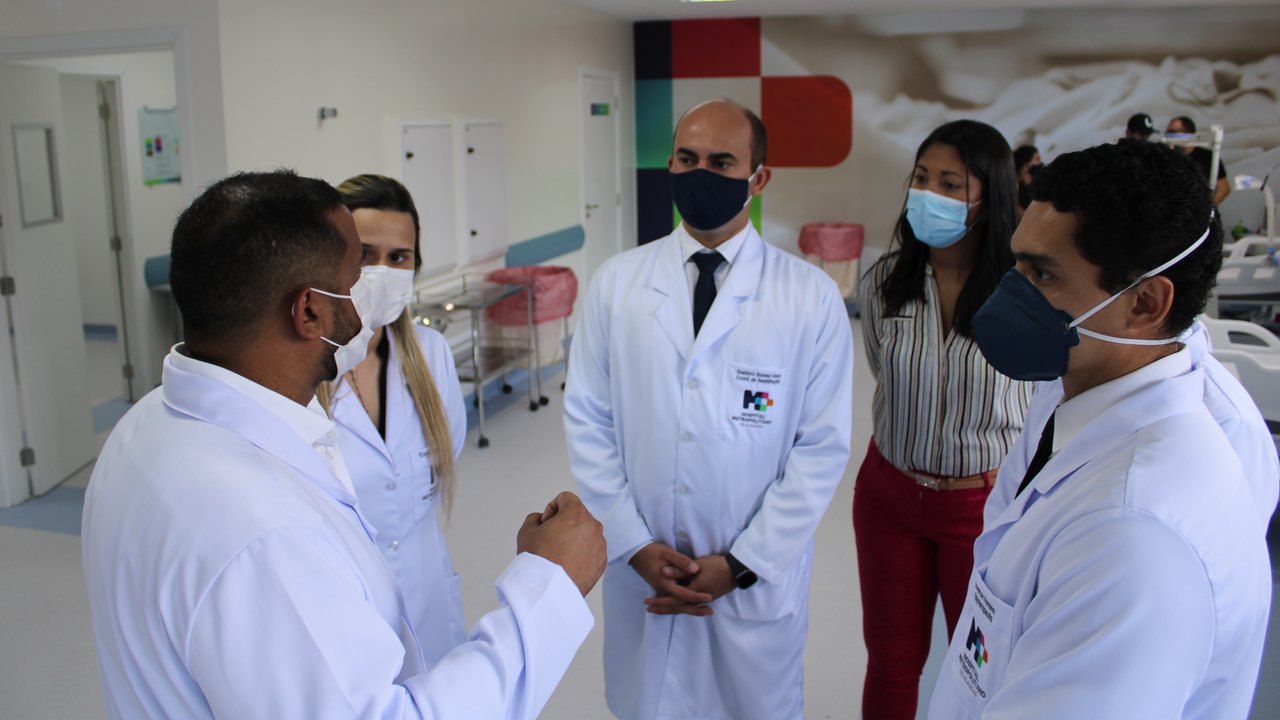 Hospital Metropolitano oferece suporte psicológico aos profissionais