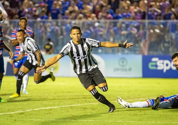 Ceará vence Operário e cola no G-4 em jogo marcado por confusão na Série B