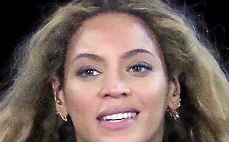 Beyoncé anuncia novas músicas: &#8216;Estou no estúdio há um ano e meio&#8217;