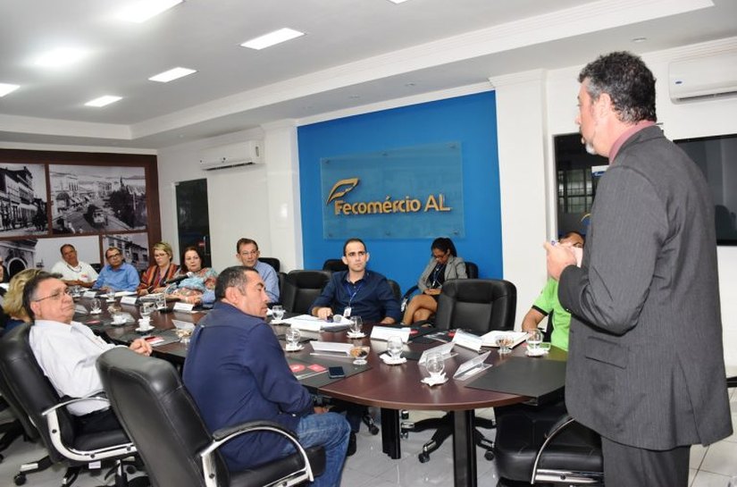 Fecomércio e Reciclus avançam na implantação de logística reversa