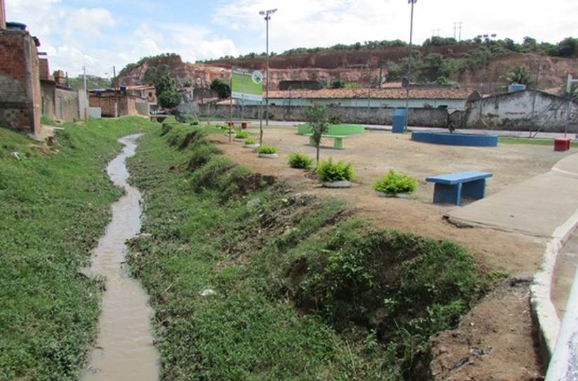 Viva Ambiental e Slum promovem evento de educação ambiental em grotas
