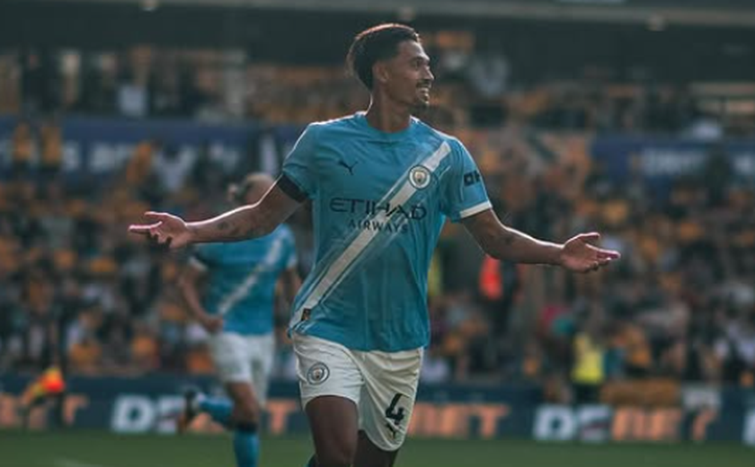 City goleia na estreia da Premier League e Richarlison brilha com voleio pelo Tottenham