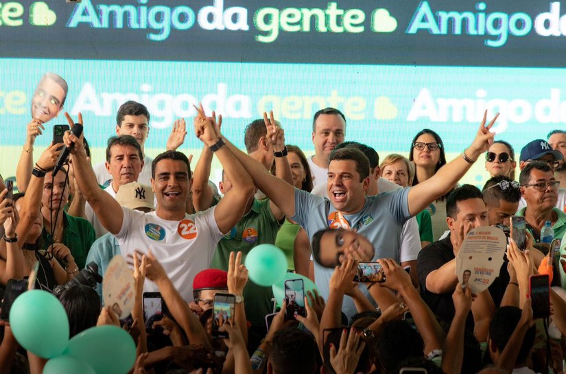 Candidato à reeleição, Marcelo Palmeira reúne mais de 3 mil apoiadores em evento de lançamento de campanha