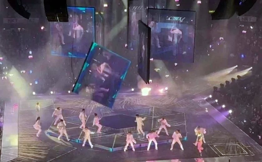 Telão despenca e atinge integrantes da boyband Mirror durante show